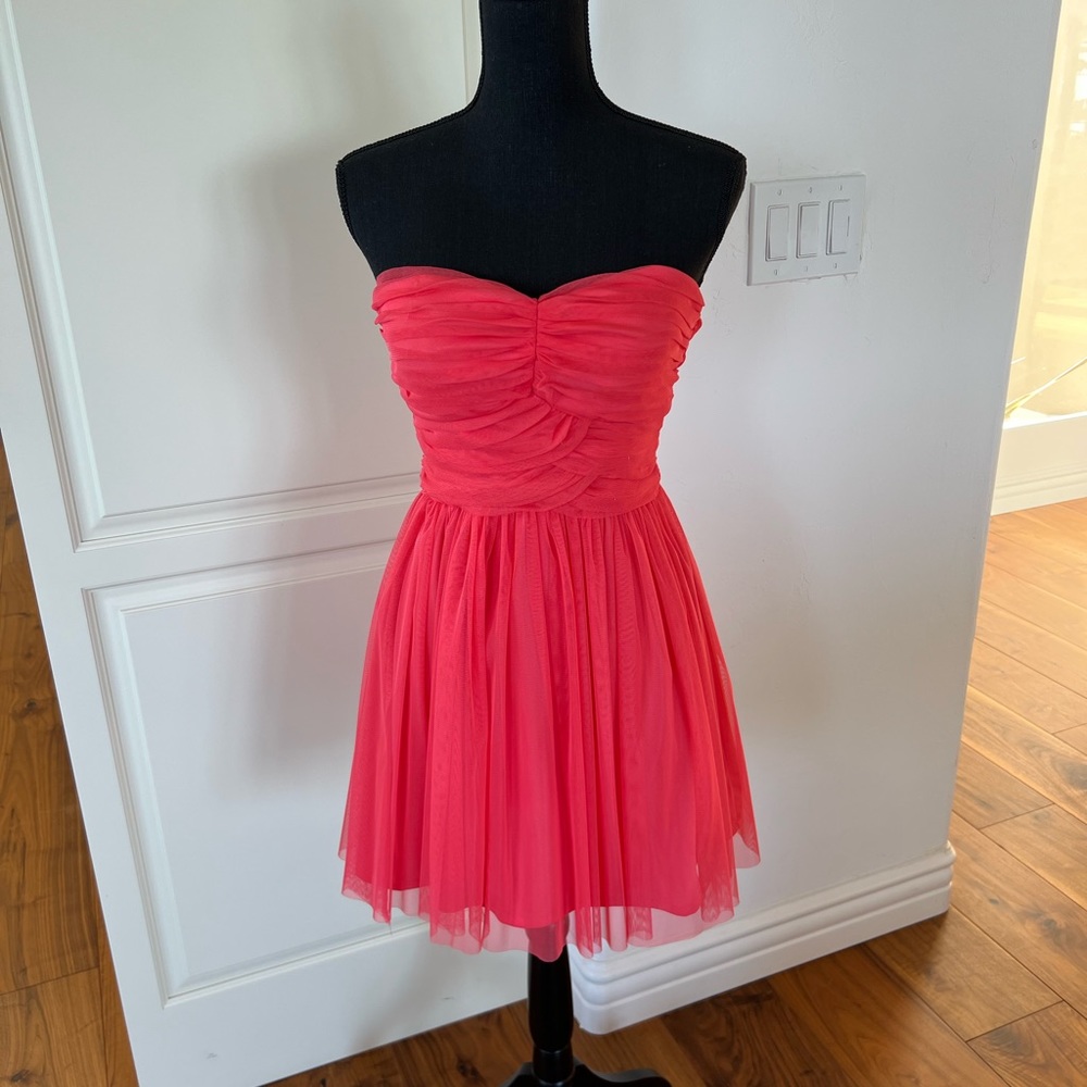 PROM DRESS CORAL RUCHED NET DRESS SZ-5 GORGEOUS & STRETCHY EXCELLENT CONDITION😍